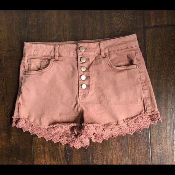 Refuge Crochet Hem Shorts - Picture 1 of 6